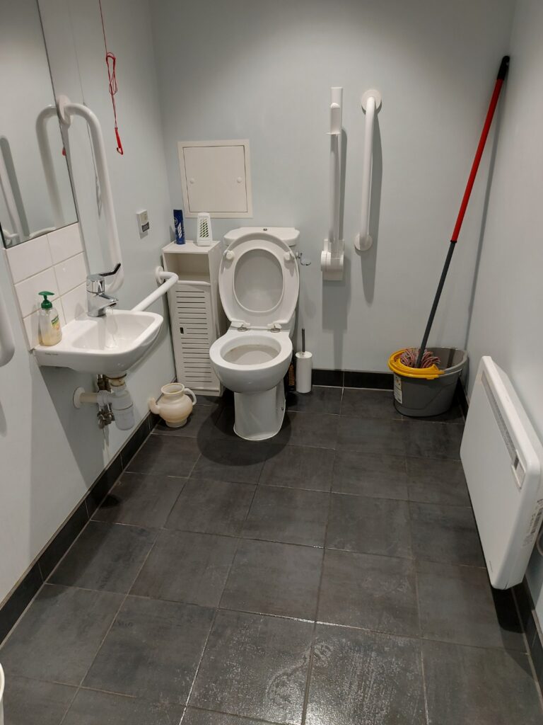 bathroom sanitisation Ilford sink and tiles polished and disinfected thoroughly